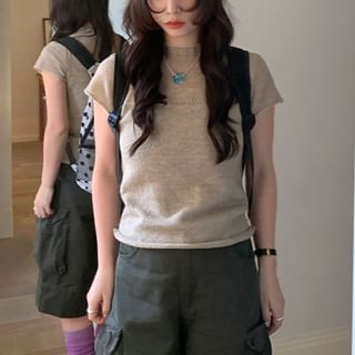 Trendycas-Short Sleeve Mock Neck Plain Knit Top