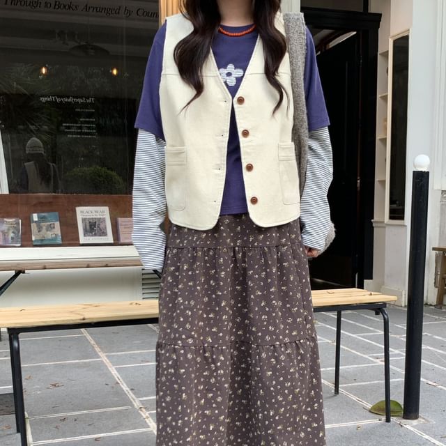 Trendycas-V-Neck Button-Up Plain Vest