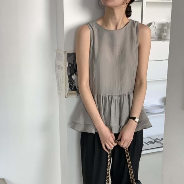 Tulstrix-Crew Neck Plain Layered Ruffle Hem Tank Top