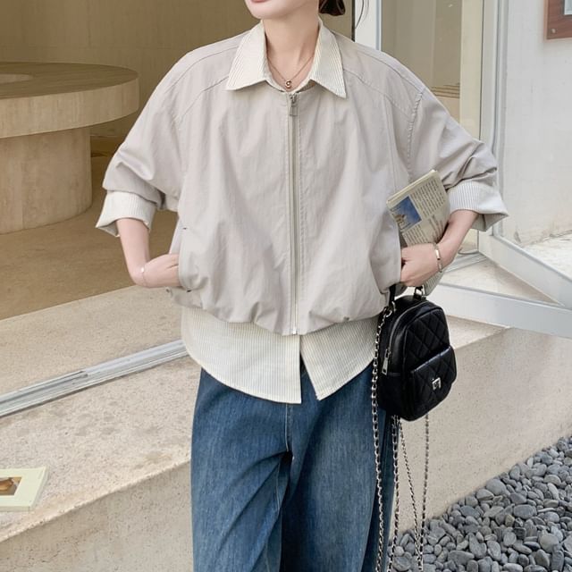 Tzarkozy-Plain Striped Panel Mock Two-Piece Zip Jacket