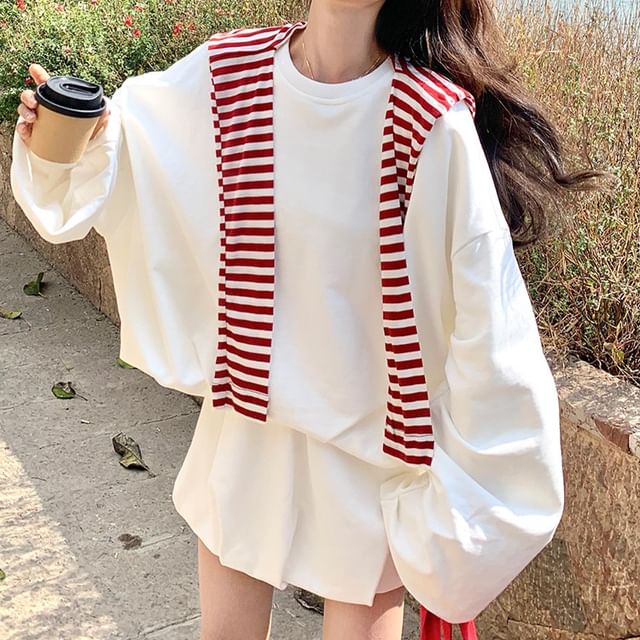 Tzarkozy-Set Crew Neck Plain Pullover Elastic Waist Paperbag Skort Striped Shawl