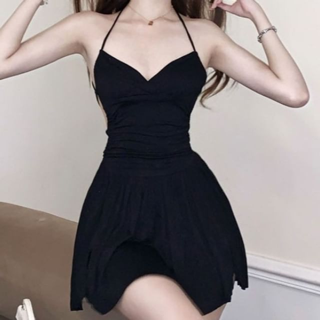 Ukiyo-Halter Plain Open Back Slit Mini A-Line Dress