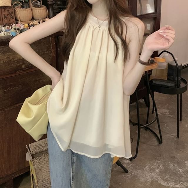 Ukiyo-Sleeveless Crewneck Plain Top