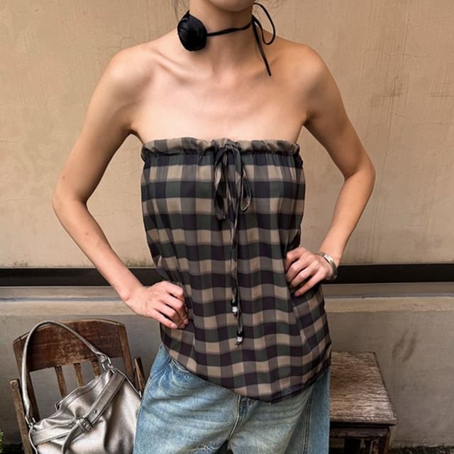 Ukiyo-Strapless Frill Trim Plaid Top