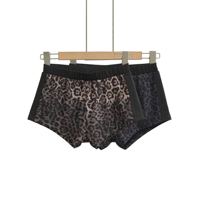 Ulark-Elastic Waist Leopard Print Hot Pants