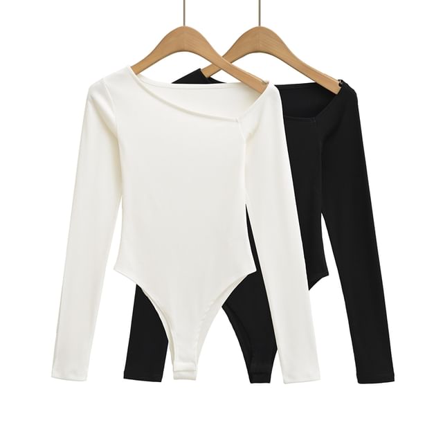 Ulark-Long-Sleeve Asymmetrical Neck Plain Bodysuit Top