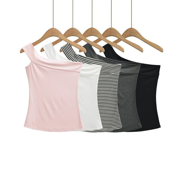 Ulark-Sleeveless One Shoulder Top