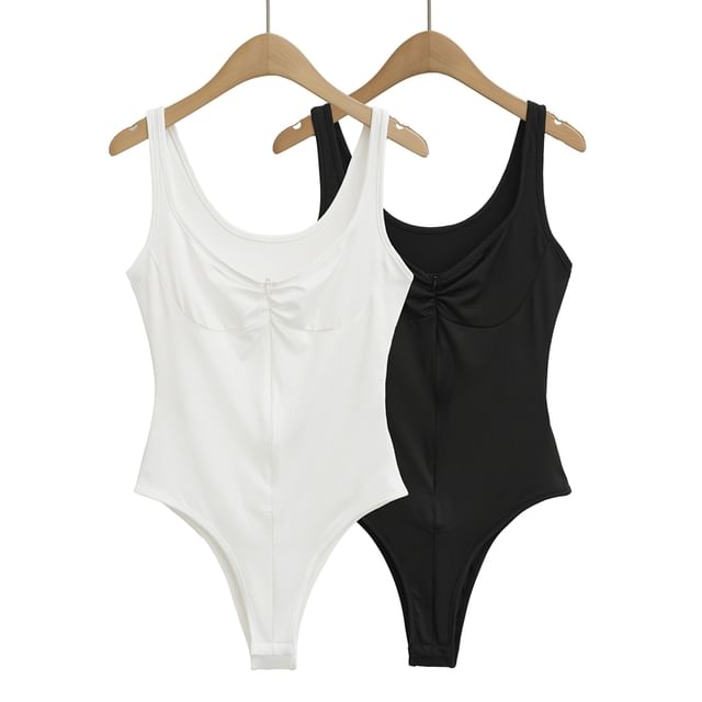 Ulark-Sleeveless V-Neck Plain Ruched Bodysuit Top