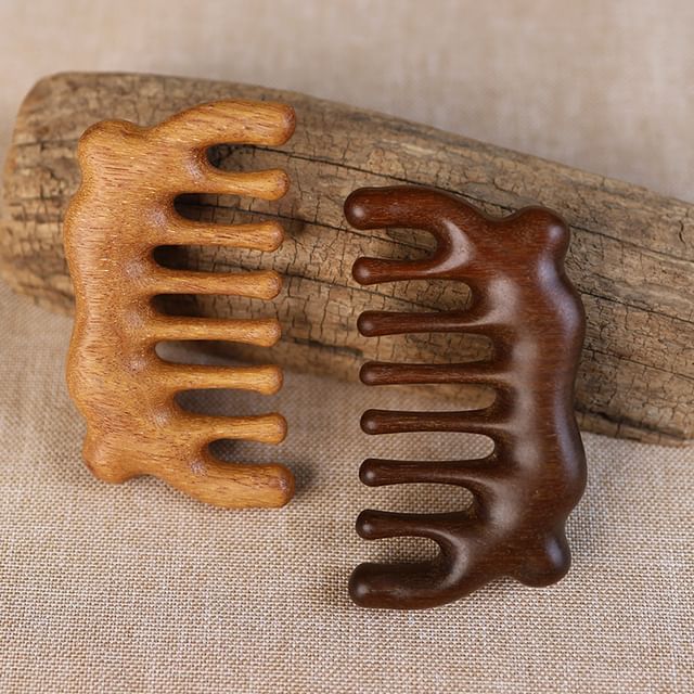 Vaje-Wooden Massaging Hair Comb