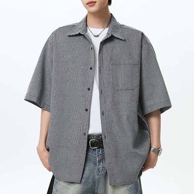 Vernanah-Short Sleeve Collared Striped Shirt