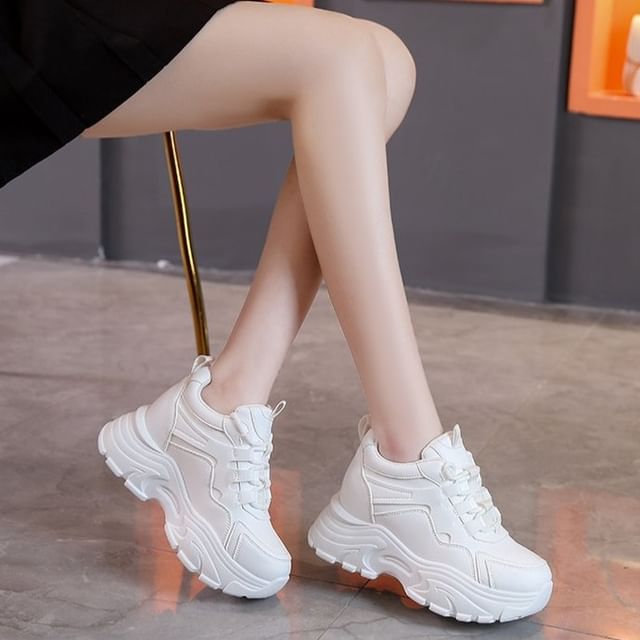 Vindler-Hidden Wedge Platform Plain Sneakers