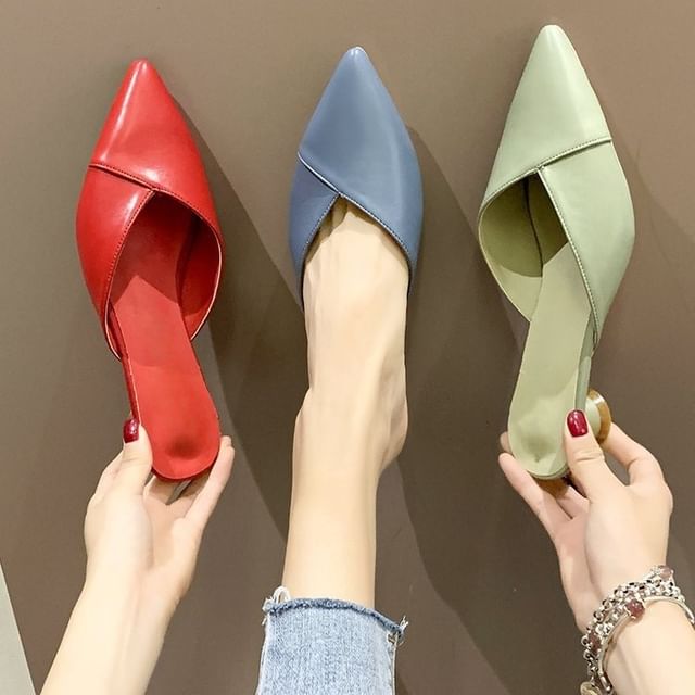 Vindler-Pointed Toe Kitten Heel Mules