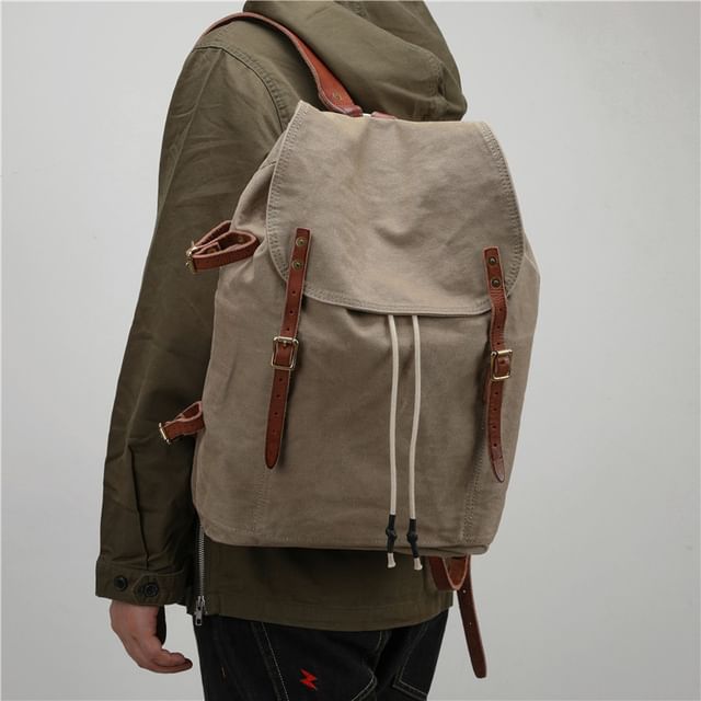 Wavecho-Plain Buckled Drawstring Flap Backpack