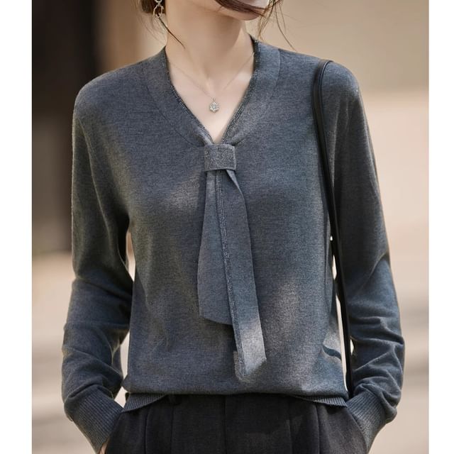 Weelop-Long-Sleeve V-Neck Plain Sweater