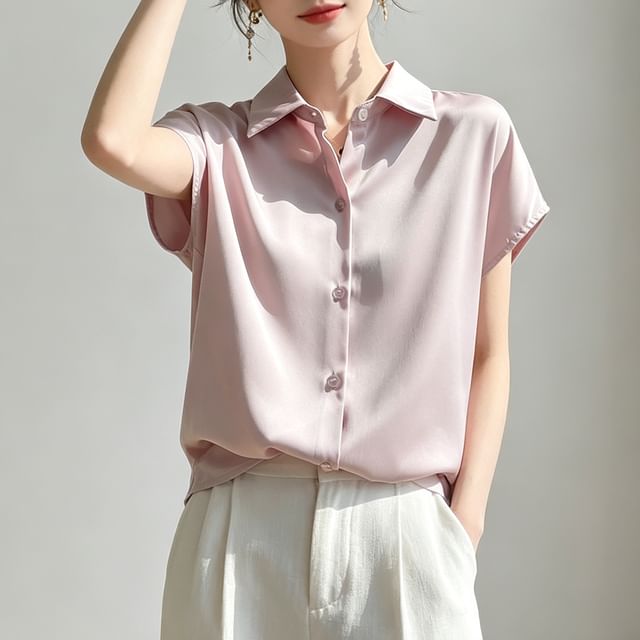 Weelop-Short-Sleeve Collared Plain Button Up Shirt