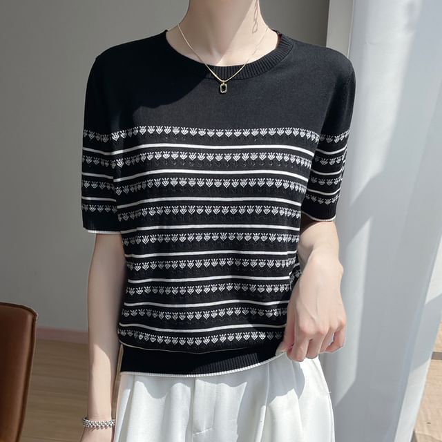 Weelop-Short-Sleeve Round Neck Striped Knit Top