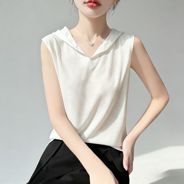 Weelop-Sleeveless V-Neck Plain Hooded Knit Top