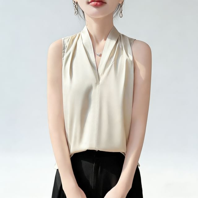 Weelop-Sleeveless V-Neck Satin Blouse