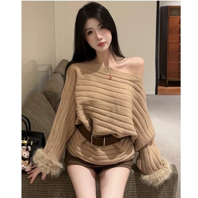 Whoosh-Set Off-Shoulder Plain Fluffy Cuff Sweater Belt
