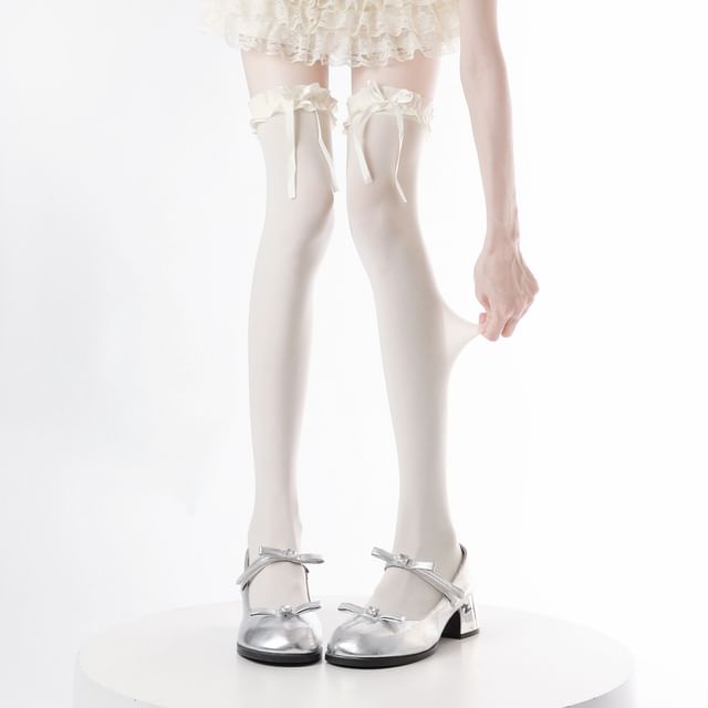 Whychunga-Ruffle Trim Bow Detail Over the Knee Socks
