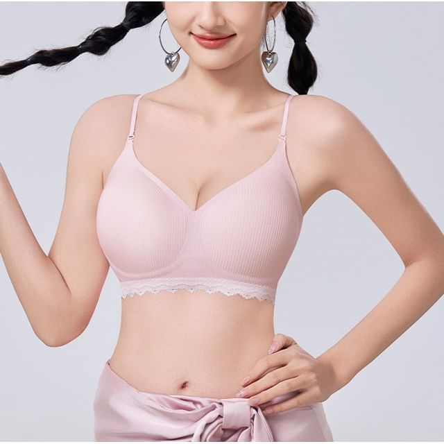 Wildery-Plain Lace Trim Bra