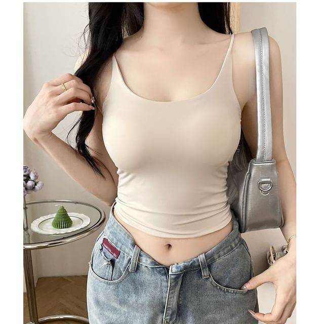 Wildery-Plain Padded Slim Fit Cami Top