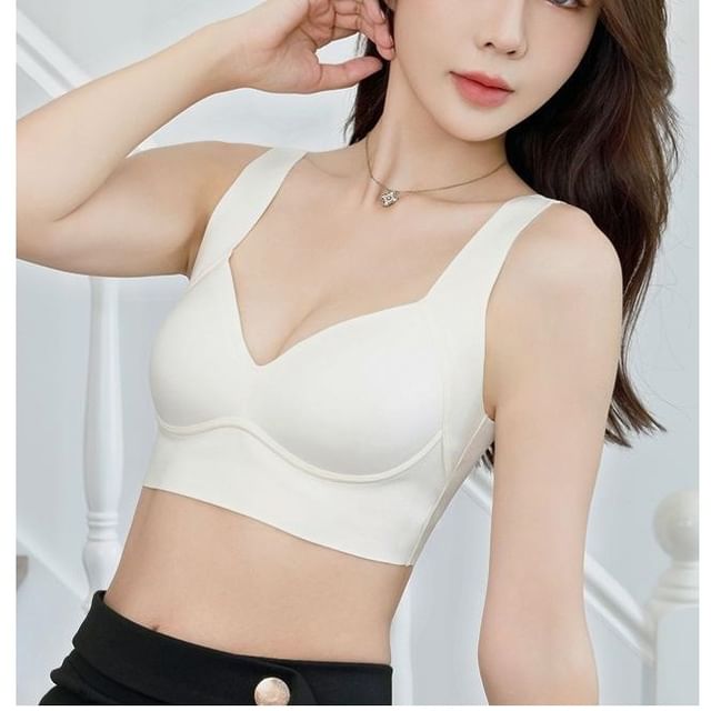 Wildery-Plain Seamless Bra Top