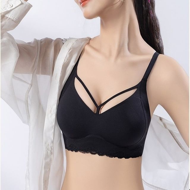 Wildery-Plain Strappy Seamless Bra