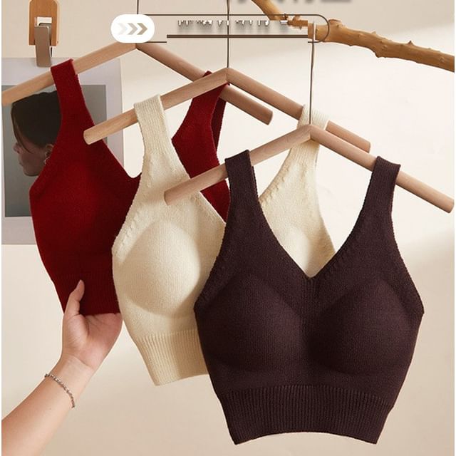 Wildery-V-Neck Plain Bra Top