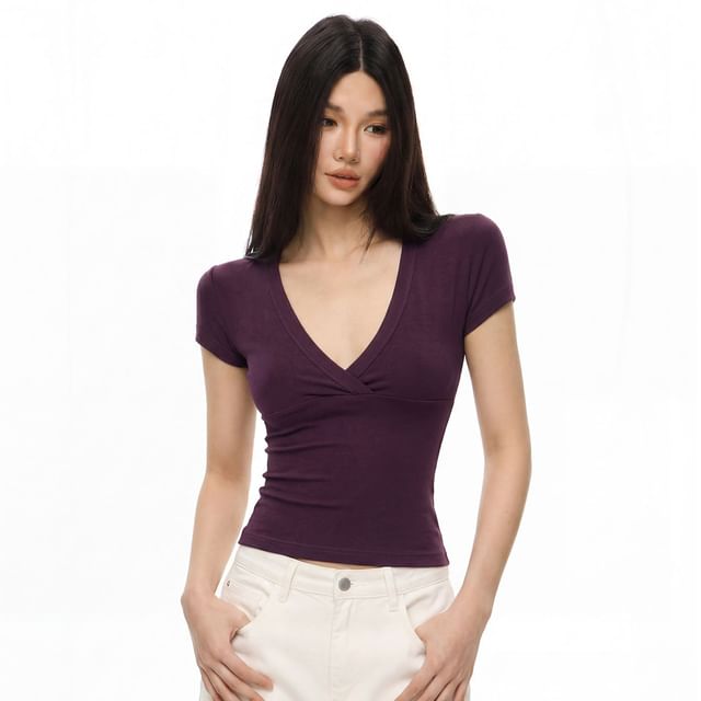 Windflower-V Neck Slim Fit T-Shirt