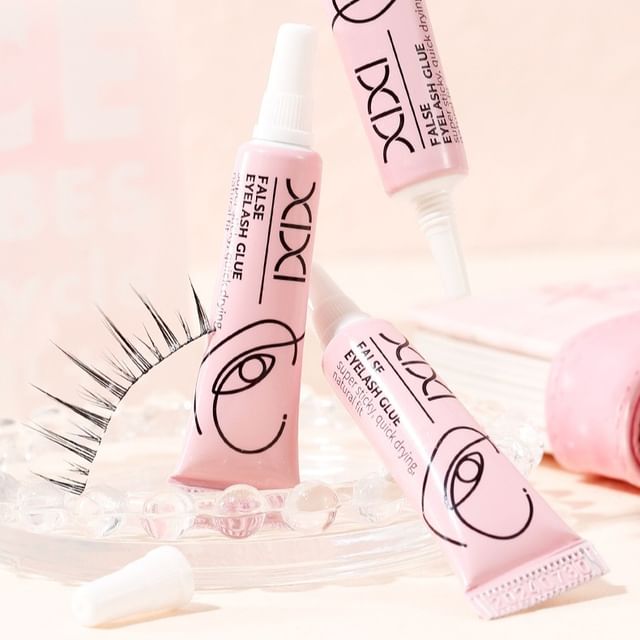 xixi-Eyelashes Glue