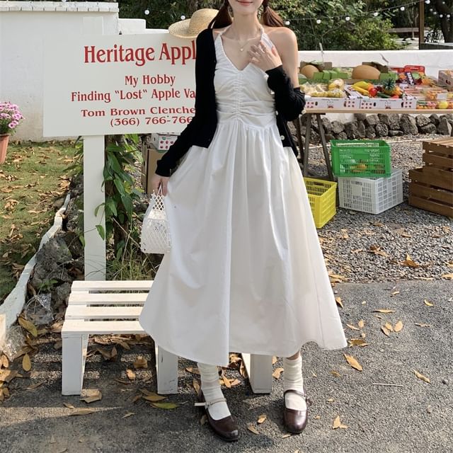 Yako-Halter Plain Ruched Midi A-Line Dress