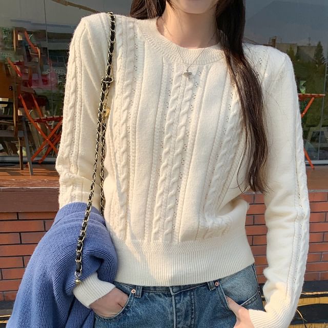 Yako-Round Neck Plain Sweater