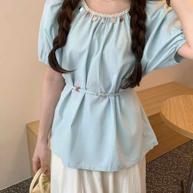 Yako-Short-Sleeve Round Neck Plain Beaded Blouse