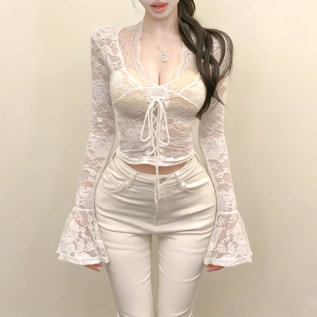 Yilda-Long-Sleeve V-Neck Lace Crop Top