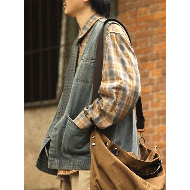YouthDayz-Plain Buckled Messenger Bag