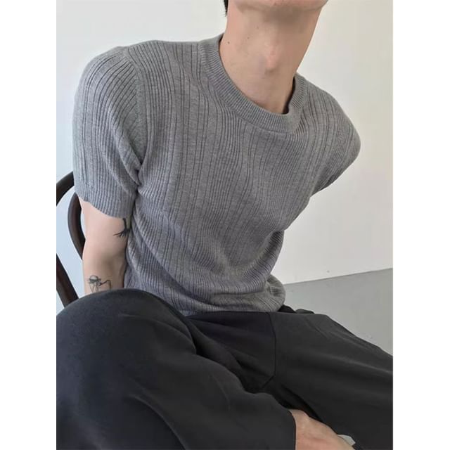 Zentrus-Short-Sleeve Crew Neck Plain Ribbed Knit Top
