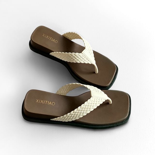 ZORI-Platform Faux Leather Flip Flops