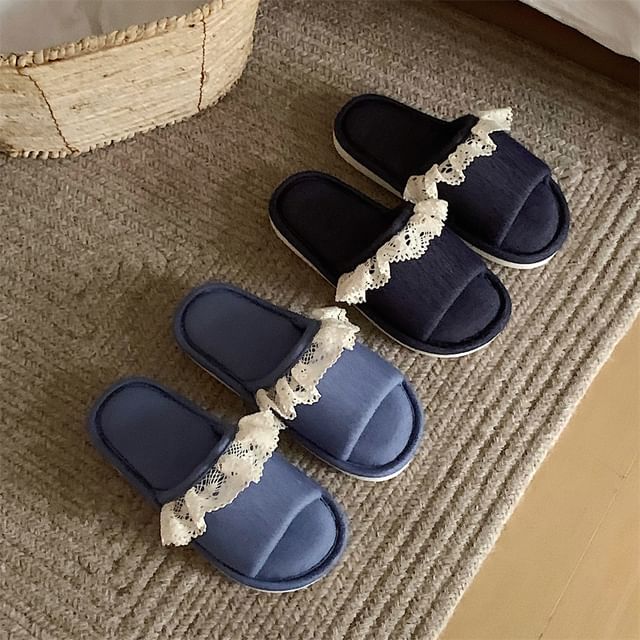 ZORI-Ruffle Panel Home Slippers